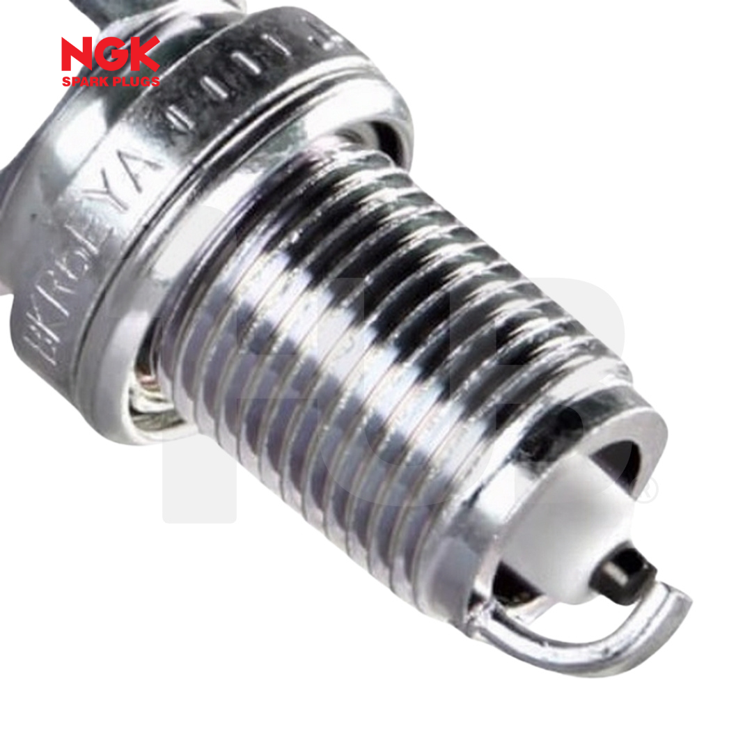 NGK SPARK PLUG 90919-01164 TOYOTA COROLLA 1600 (4A-FE) 1993-97 / ECHO , ALTIS , PRADO 2700 2001-05 / YARIS , RAV-4 1.8 2003-11 / VIOS 1.3 , 1.5 2003-14 / COROLLA ALTIS 1.6 , 1.8 2002-09 BKR5EYA-11 ( 1 BOX - 4 PCS )
